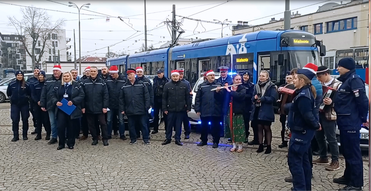 Policjanci Komendy Miejskiej W Krakowie W Czyli Si Do Akcji