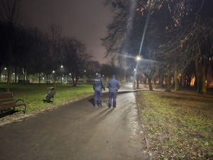 patrol pieszy policjant i strażnik miejski