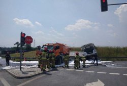 Policja oraz Państwowa Straż Pożarna biorąca udział w zabezpieczeniu miejsca zdarzenia i akcji ratowniczej.