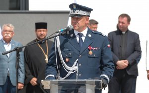 policjanci podczas uroczystości