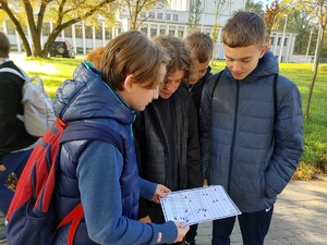 Reprezentanci jednej ze szkół podczas gry terenowej