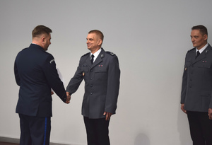 5przekazanie obowiązków nowemu Komendantowi komisariatu Policji III w Krakowie