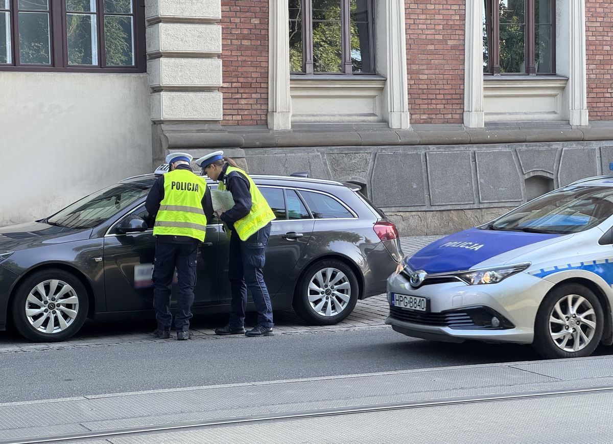 Krakowska policja skontrolowała ponad 500 taksówkarzy